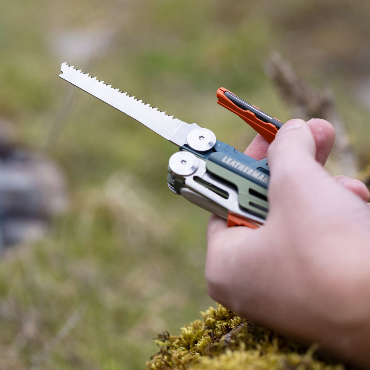 Leatherman Signal Multitool (Tundrascape)