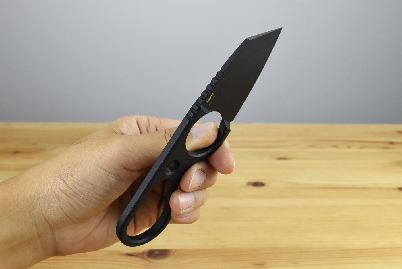 Kizer 1061A2 Bowtie D2