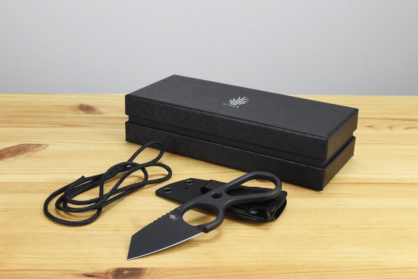 Kizer 1061A2 Bowtie D2