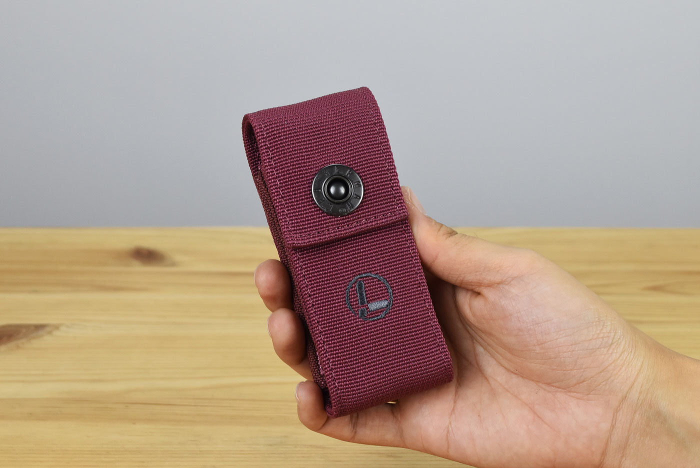 Leatherman Bond Multitool (Heathered Cranberry Cerakote Handle)