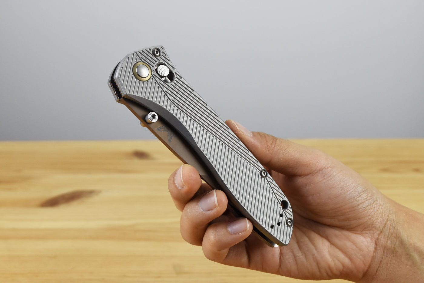 Benchmade 710FE-24 Seven | Ten Folding Knife (Gray Machined Aluminum Handle)