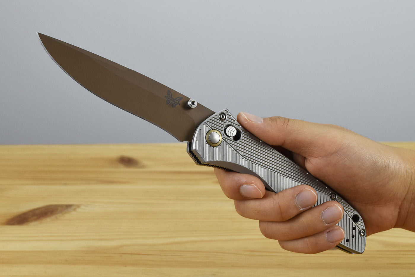 Benchmade 710FE-24 Seven | Ten Folding Knife (Gray Machined Aluminum Handle)