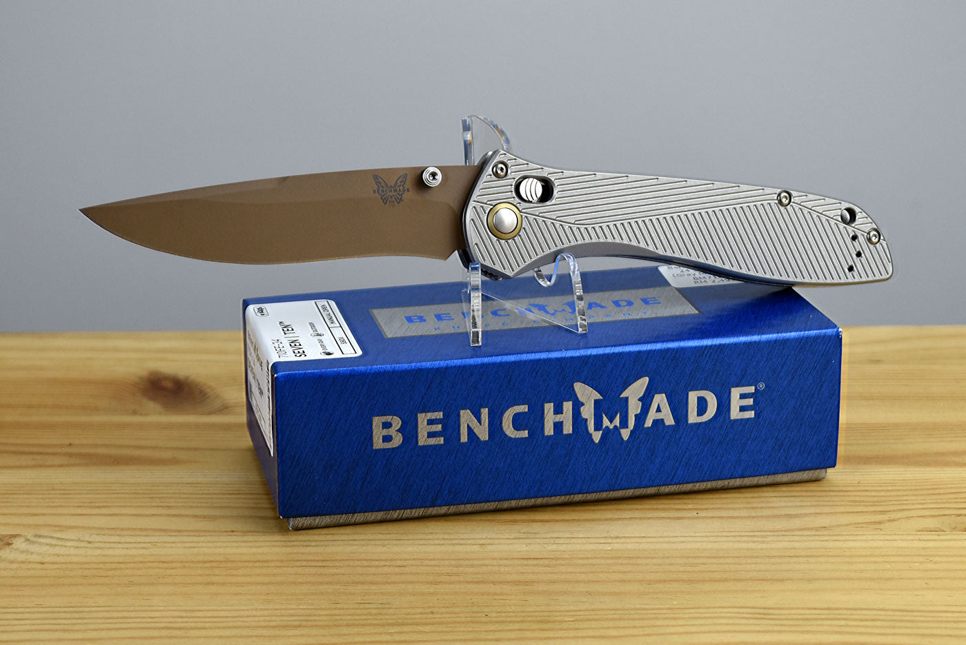 Benchmade 710FE-24 Seven | Ten Folding Knife (Gray Machined Aluminum Handle)