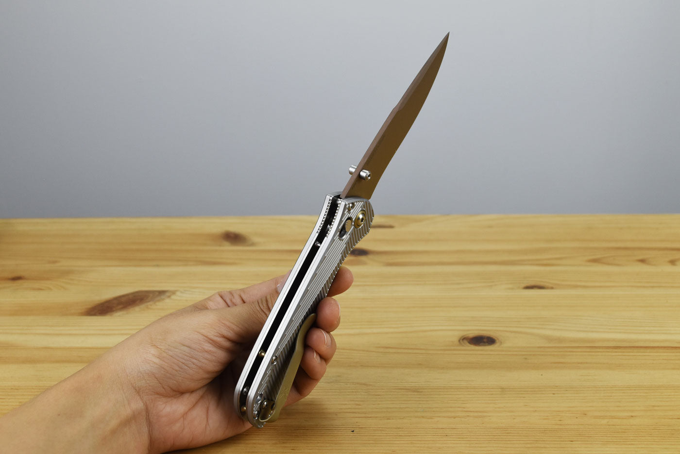 Benchmade 710FE-24 Seven | Ten Folding Knife (Gray Machined Aluminum Handle)