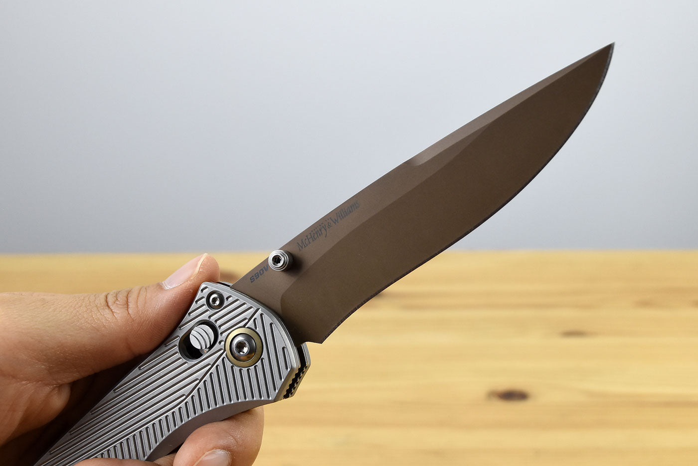 Benchmade 710FE-24 Seven | Ten Folding Knife (Gray Machined Aluminum Handle)