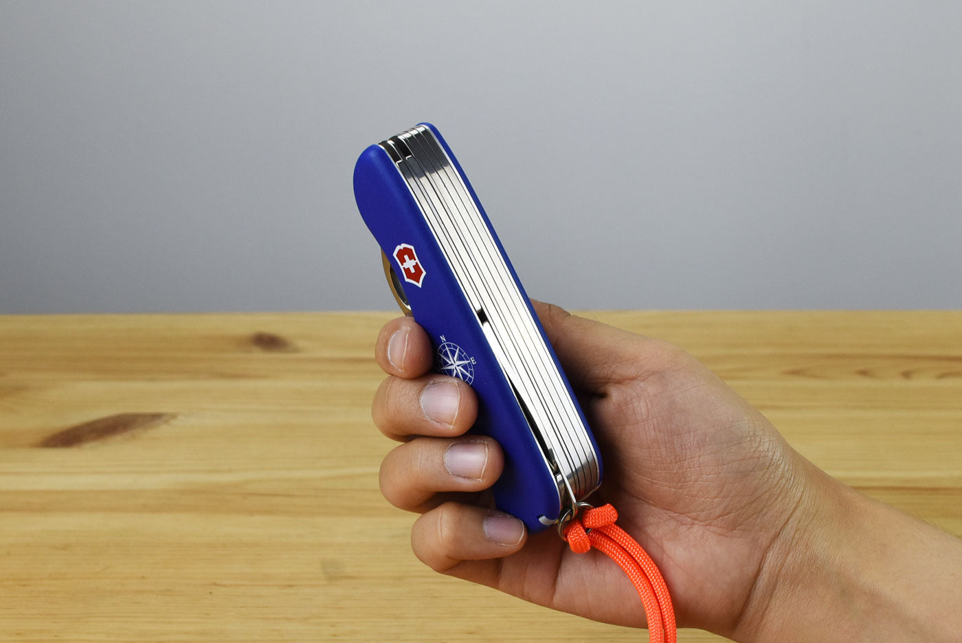 Victorinox Skipper Pro Multitool Pocket Knife 0.8503.2MW (Blue)