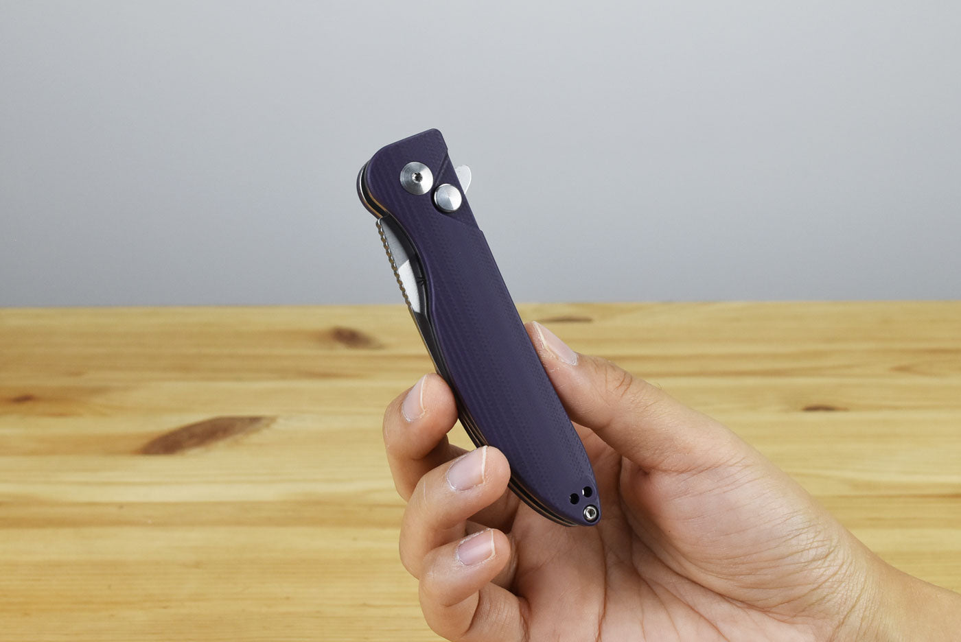 Kizer V3566N1 Sway Back N690