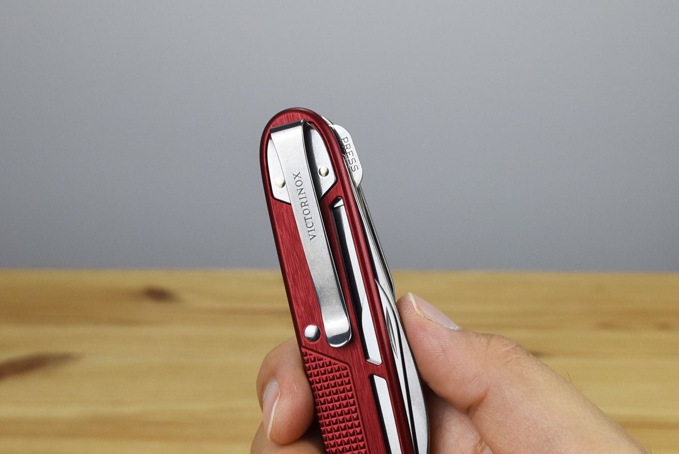 Victorinox Synergy X Alox Multitool Pocket Knife 0.8226.20 (Red)