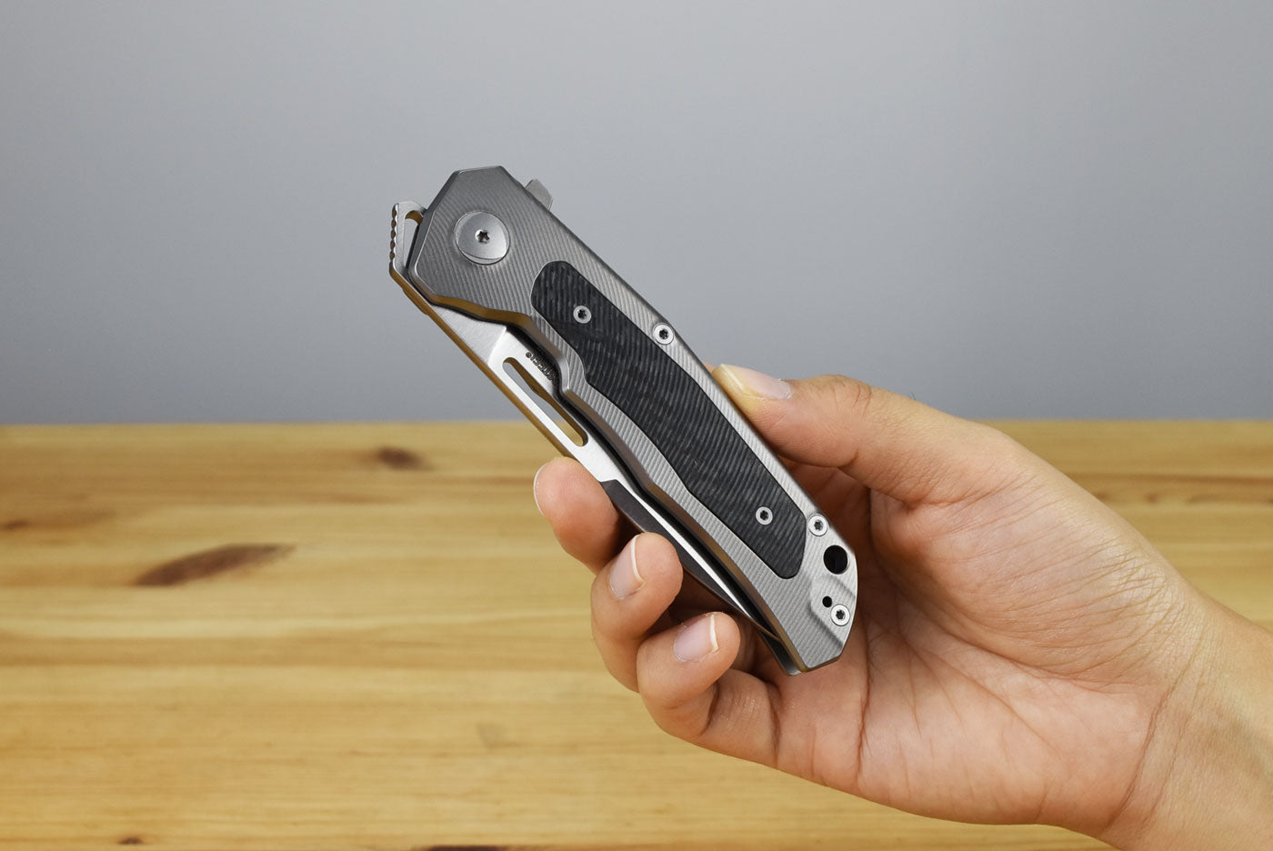 LionSteel Q4ttro Folding Knife (Gray Titanium Handle)