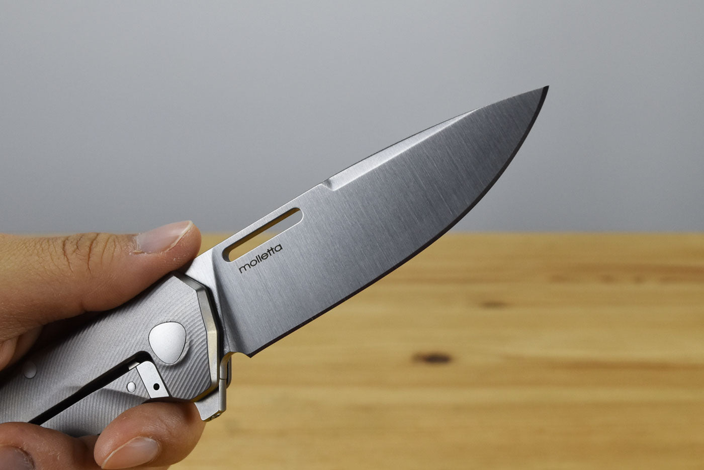 LionSteel Q4ttro Folding Knife (Gray Titanium Handle)
