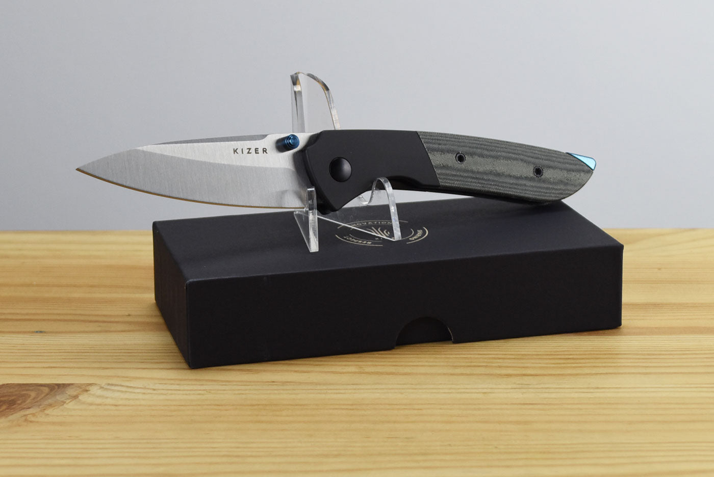 Kizer V3690A1 Spitfire 14C28N