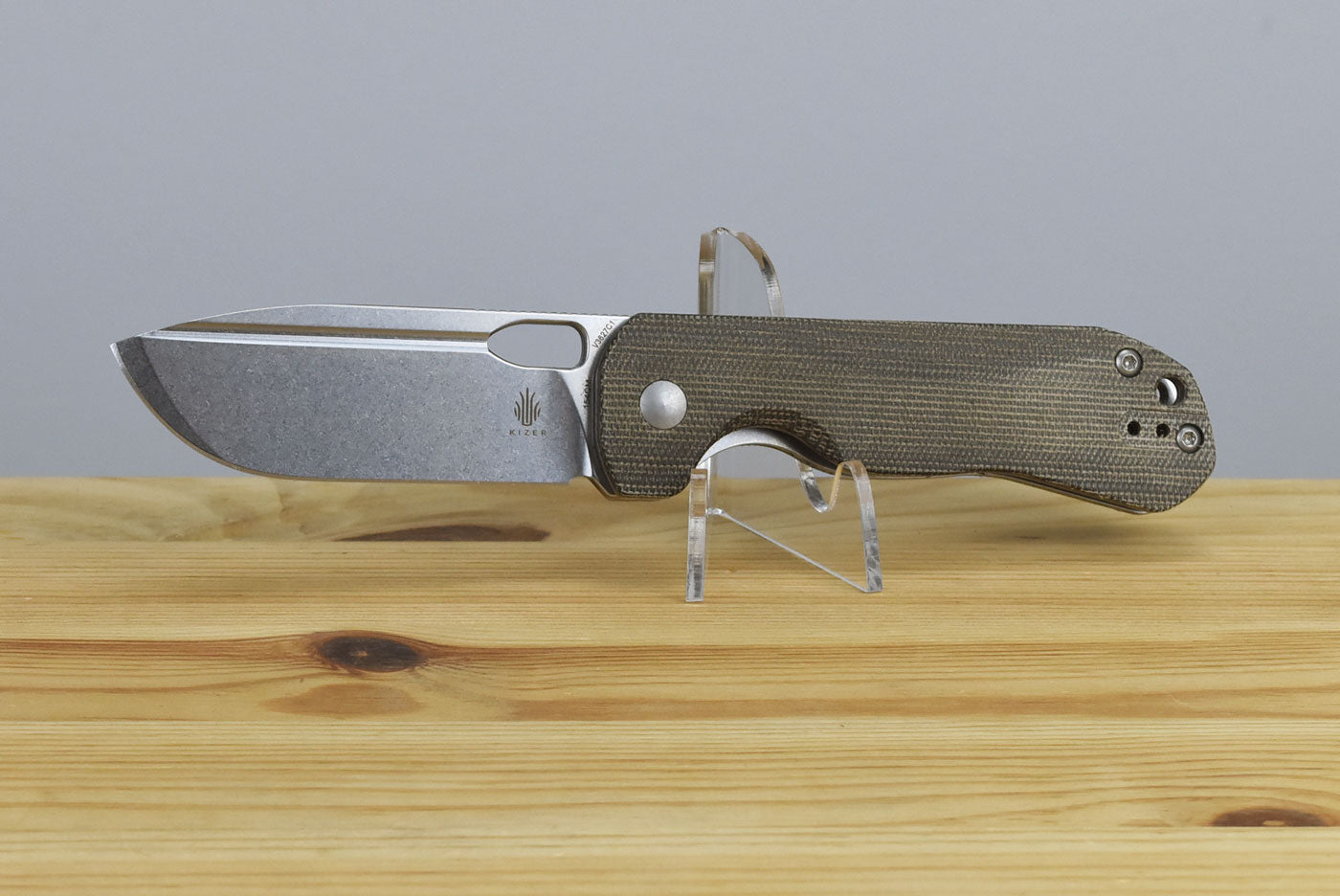 Kizer V3627C1 Bugai