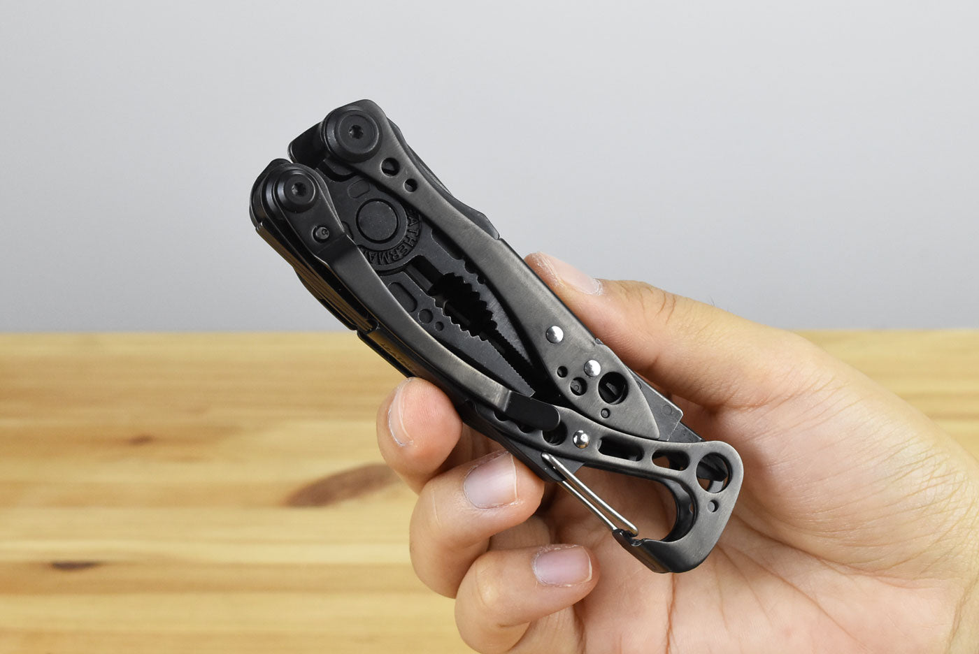 Leatherman Skeletool CX Multitool (Onyx)