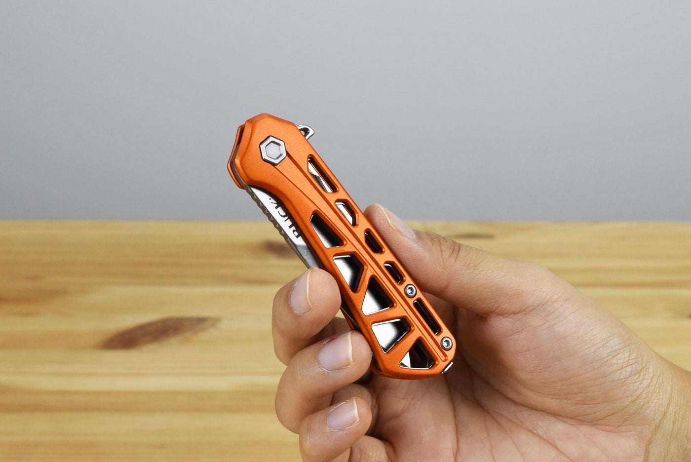 Buck 814 Mini Trace Folder (Orange Aluminum)