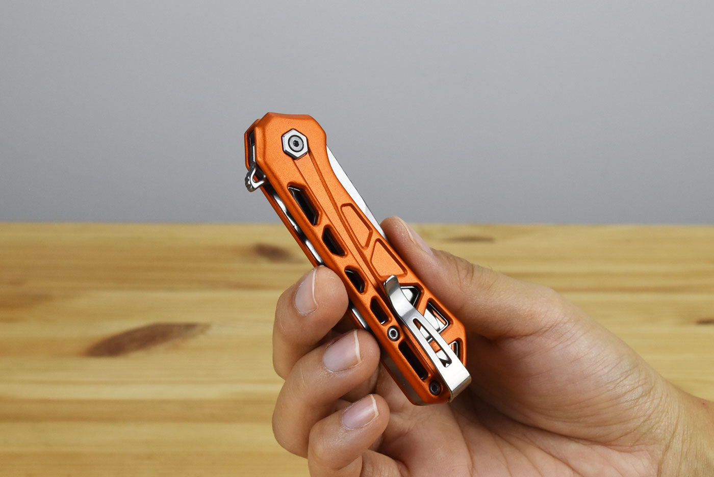 Buck 814 Mini Trace Folder (Orange Aluminum)