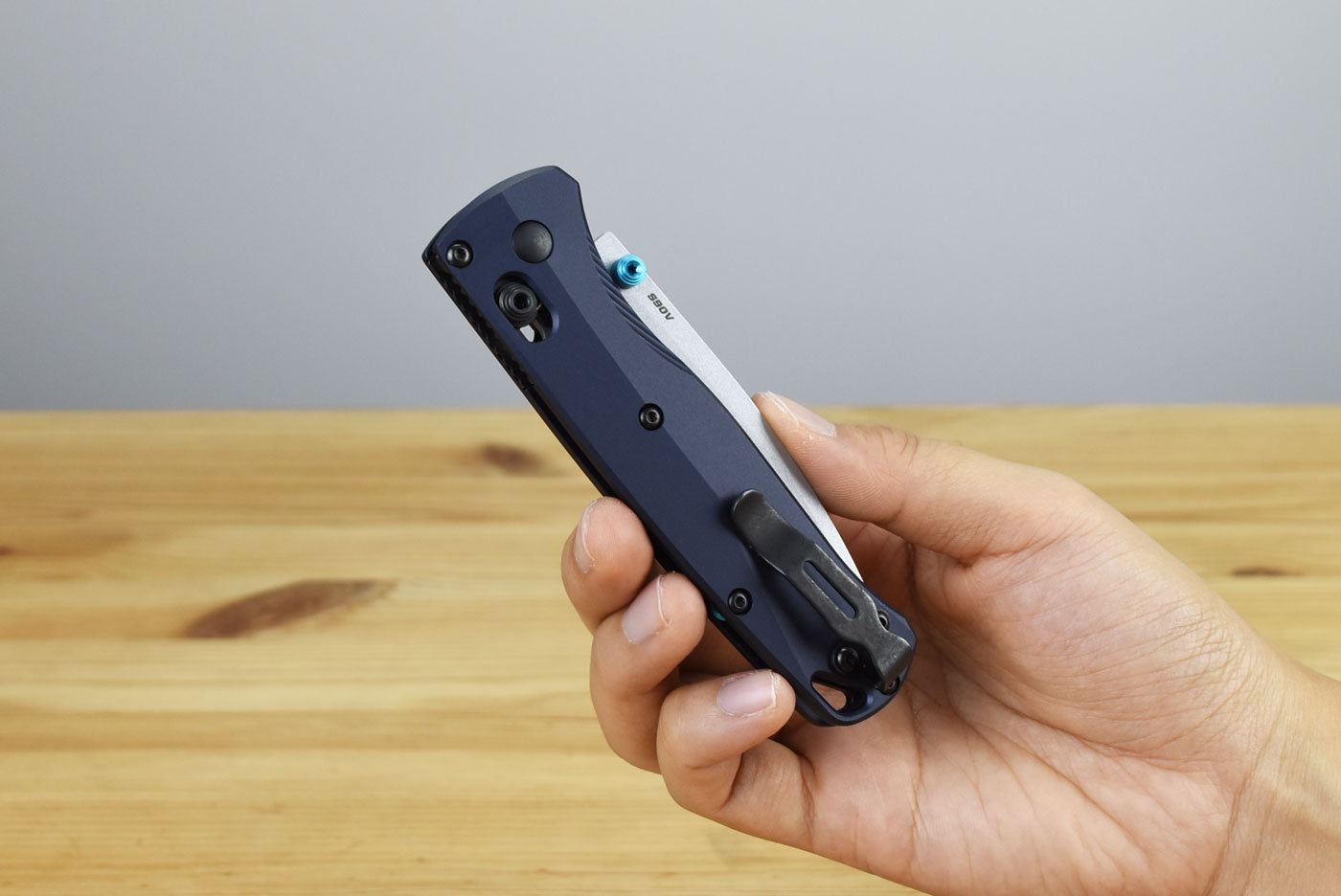 Benchmade 535SL-13 Bugout Folding Knife (Crater Blue Aluminum Handle)