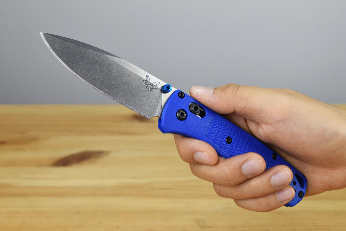Benchmade 535 Bugout Folding Knife (Blue Grivory Handle)