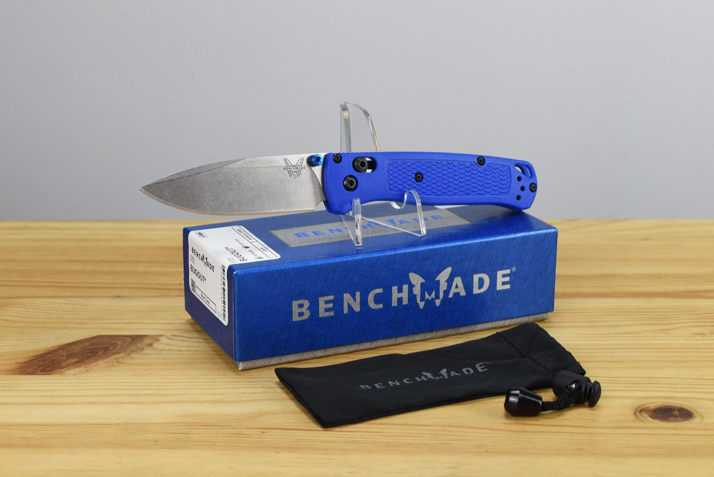 Benchmade 535 Bugout Folding Knife (Blue Grivory Handle)