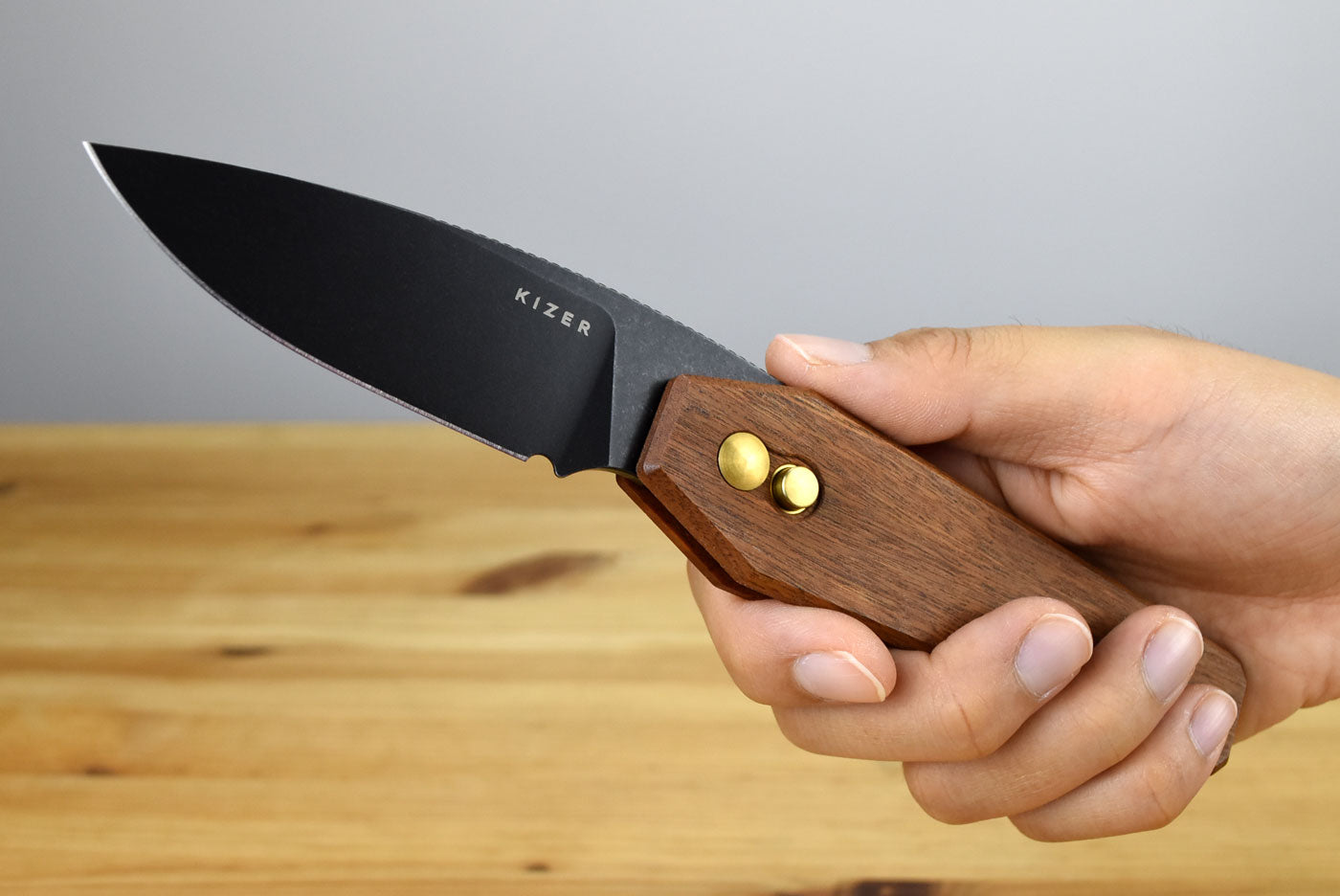 Kizer V3692A4 Tomb Nitro-V
