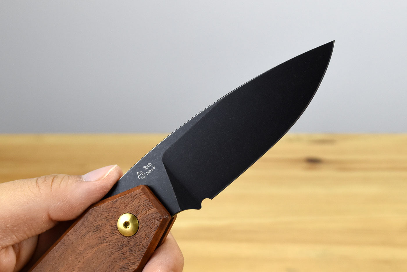 Kizer V3692A4 Tomb Nitro-V