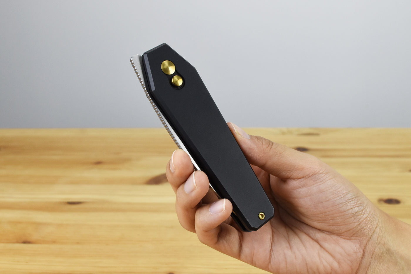 Kizer V3692A2 Tomb Nitro-V