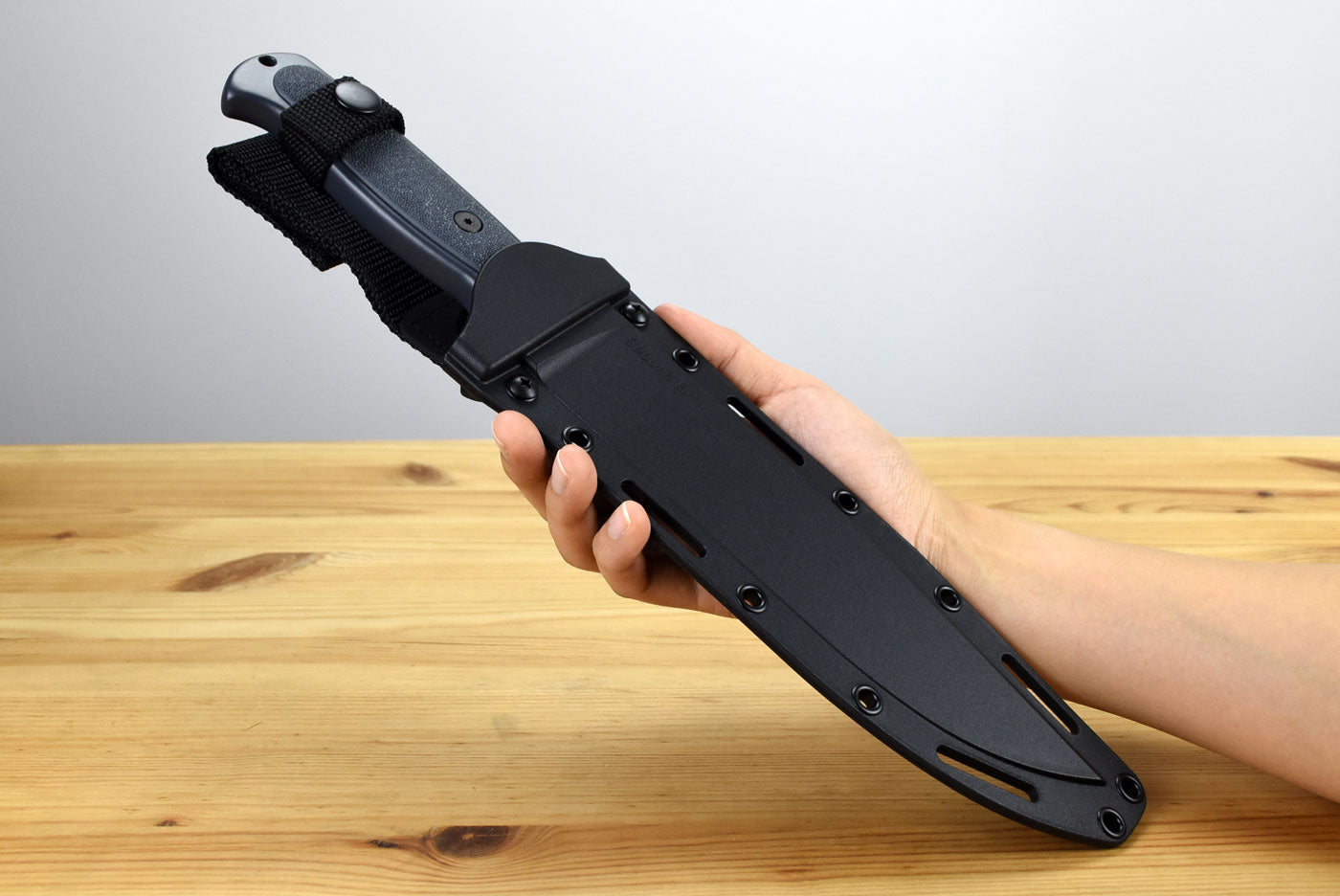 Cold Steel Drop Forged Survivalist Fixed Blade (Handle With Stippled Scale)