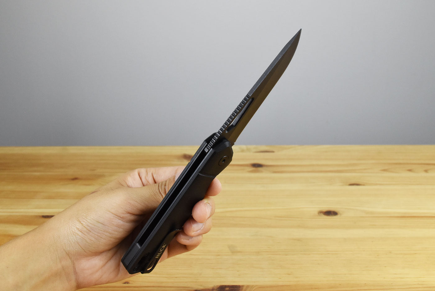 Buck 239 Infusion Folder (Black G10)