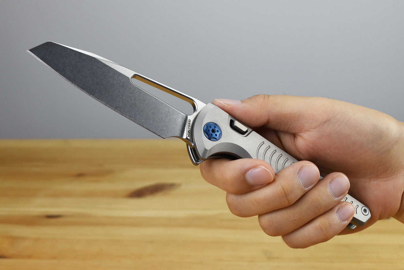 Vosteed A2501 Gavko Leopard M390