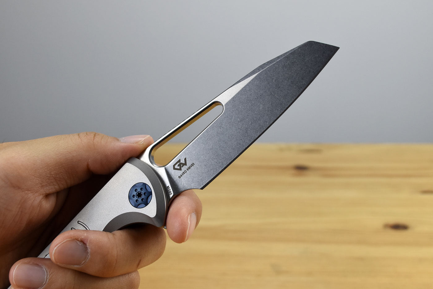 Vosteed A2501 Gavko Leopard M390