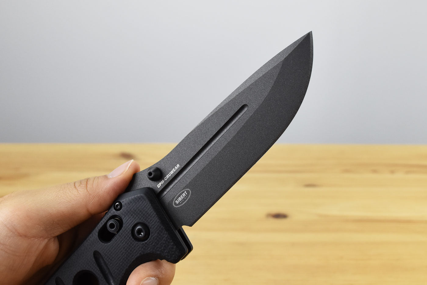 Benchmade 275GY-1 Adamas Folding Knife (Black G10 Handle)