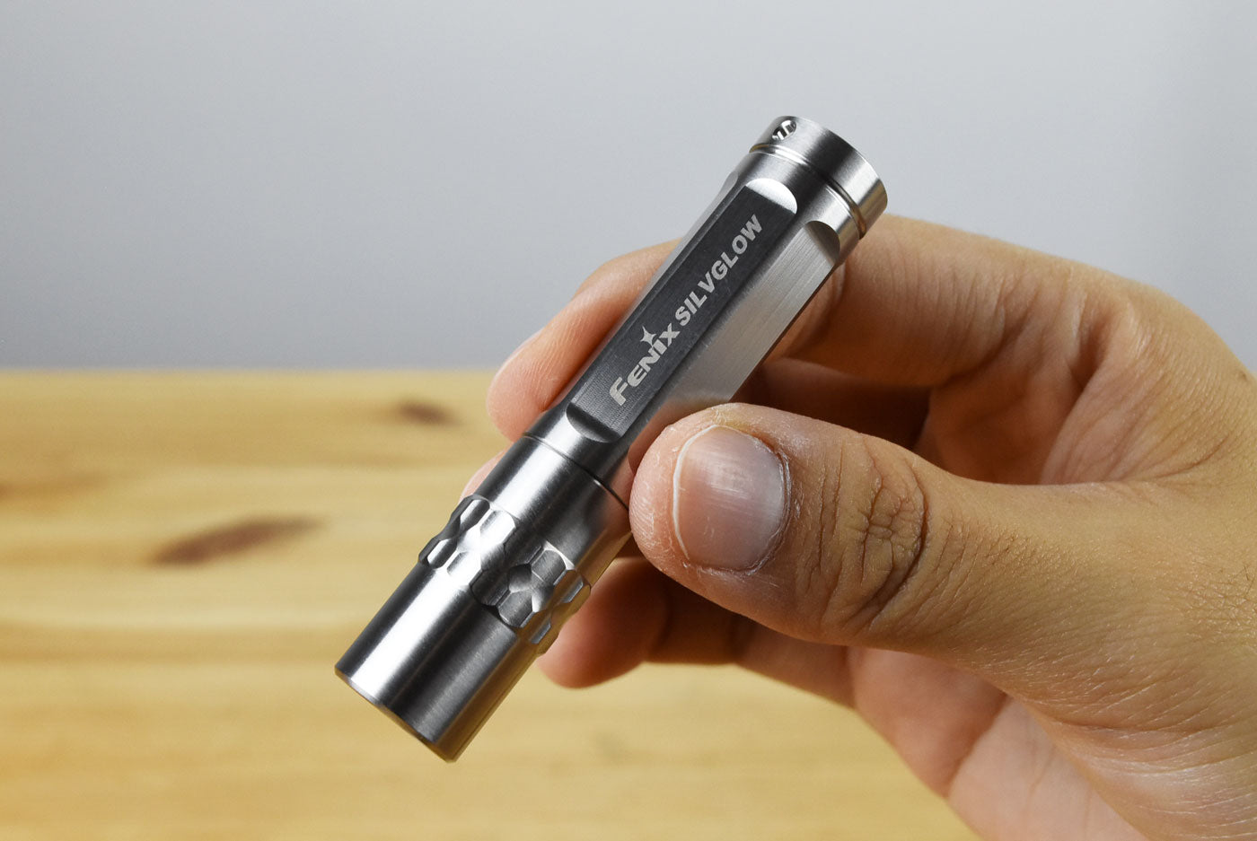 Fenix SILVGLOW Limited Edition AAA Battery EDC Flashlight (100 Lumens) (2 Versions)