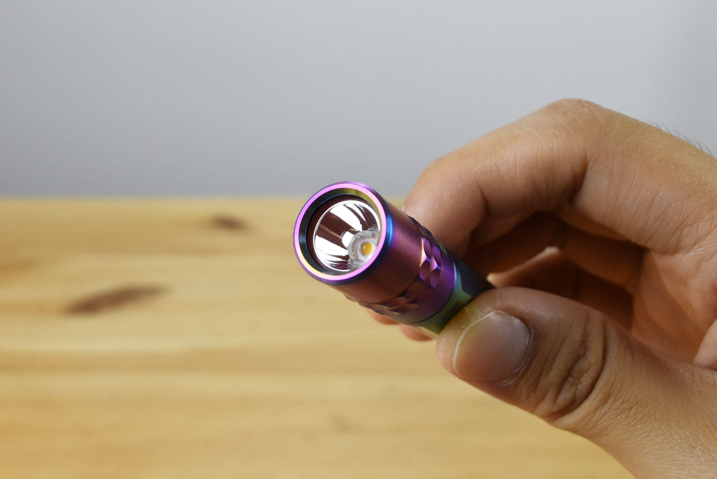 Fenix SILVGLOW Limited Edition AAA Battery EDC Flashlight (100 Lumens) (2 Versions)