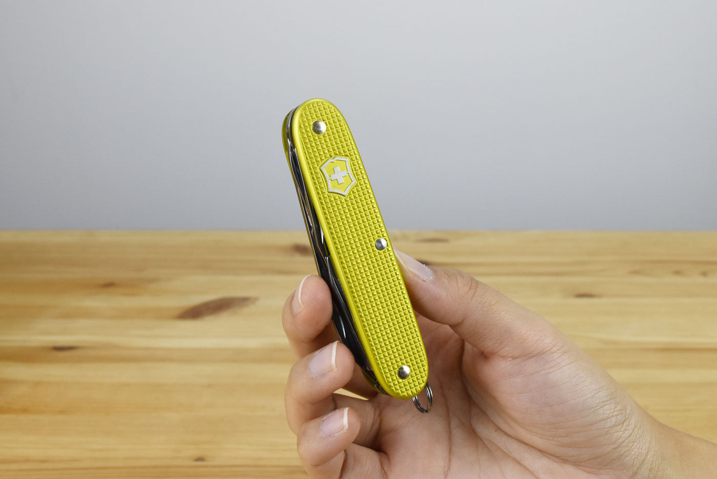 Victorinox Pioneer X Alox Multitool Pocket Knife 0.8231.L23 (Limited Edition 2023)