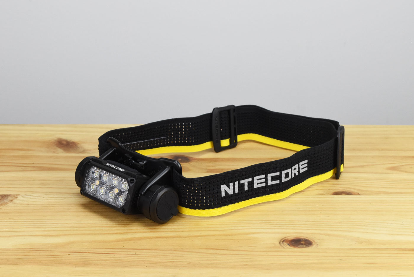 Nitecore HC65 UHE Rechargeable Headlamp 2000 Lumens (2 Versions)