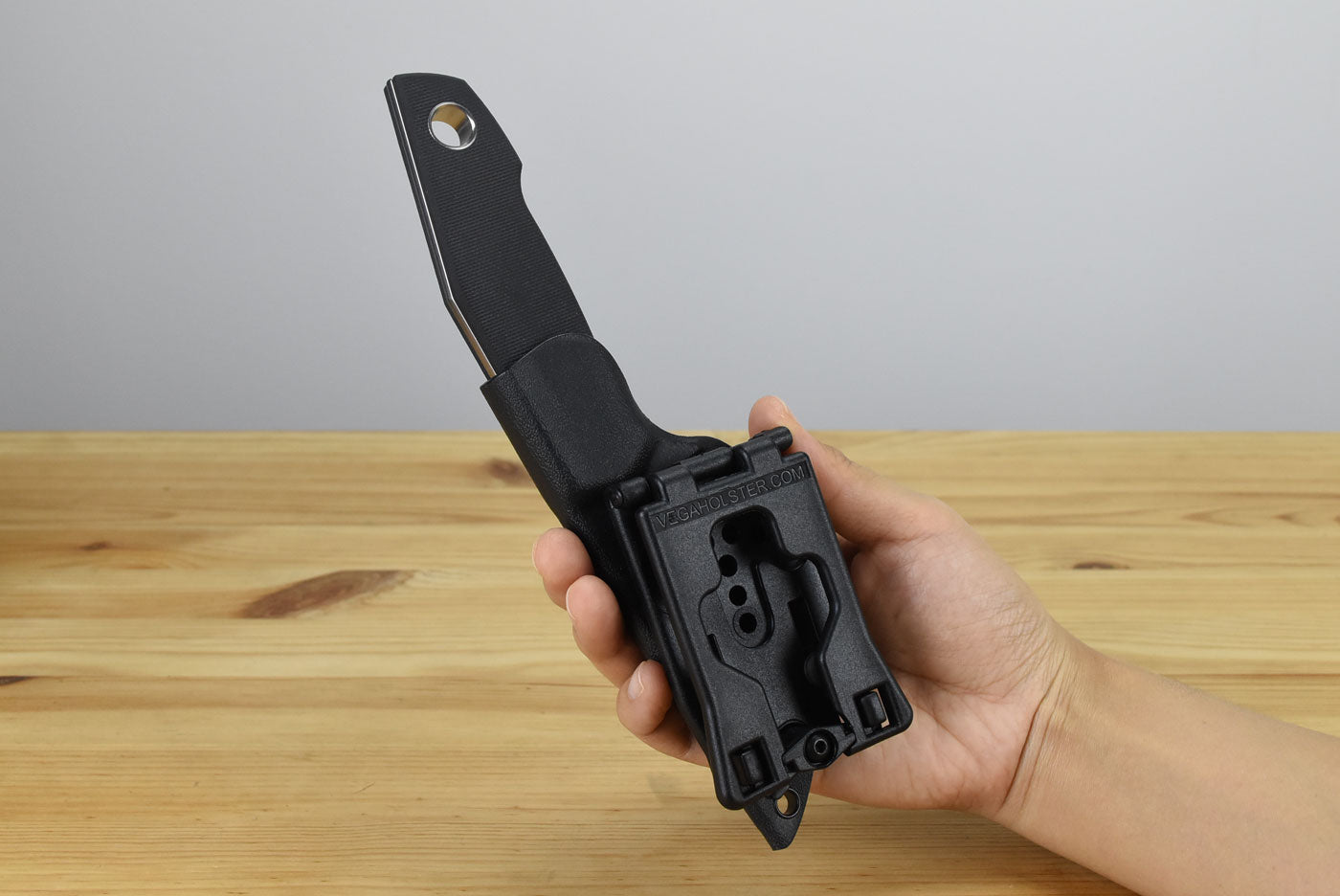 Viper Koi (Black G10 Handle)