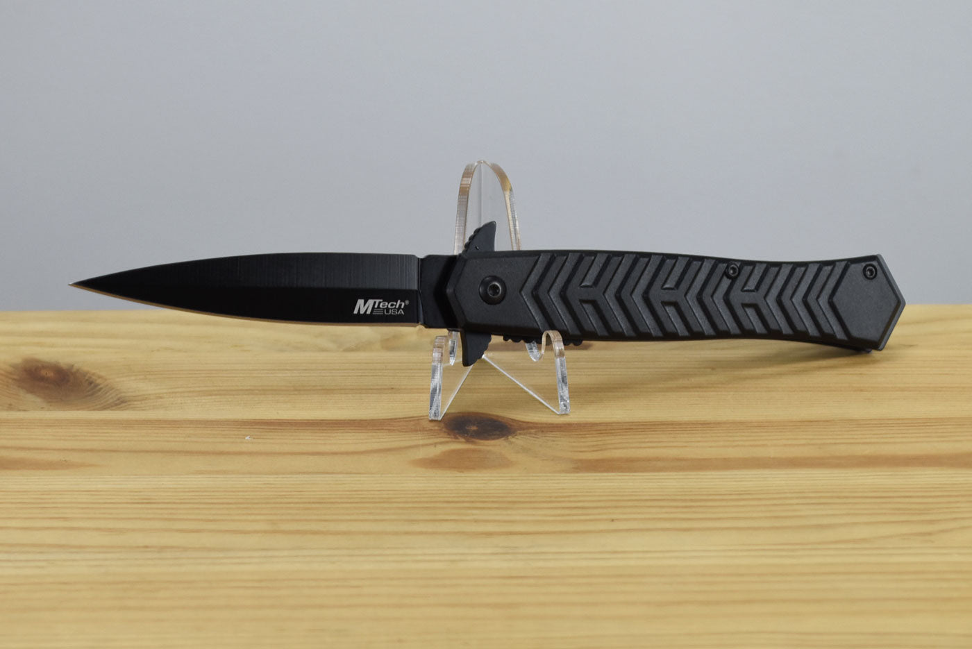 MTech A2025BK Linerlock Assisted Folding Blade (Black Anodized Aluminum Handle)