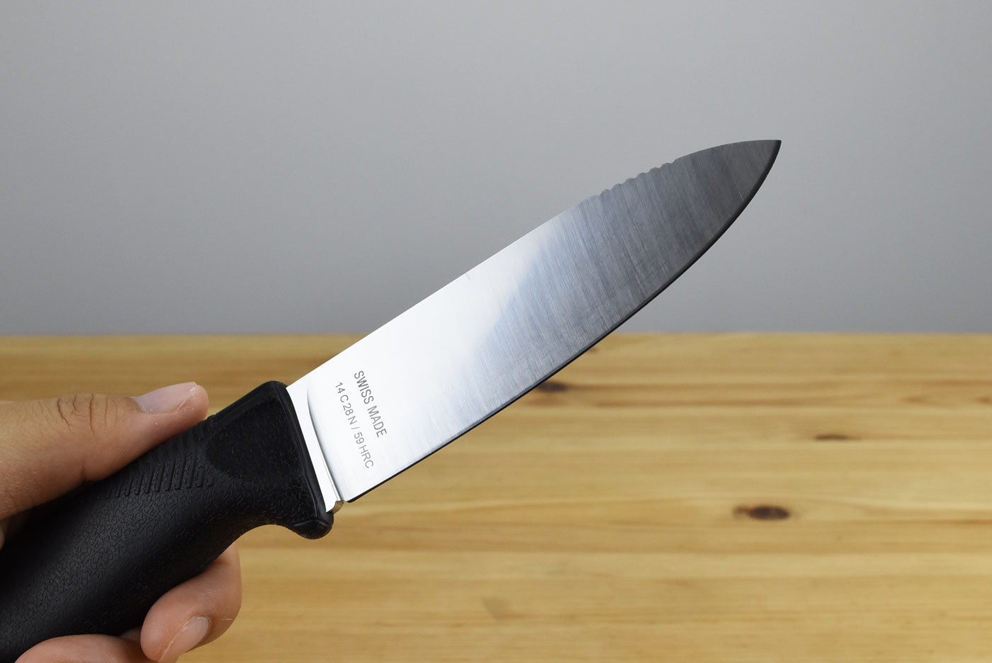 Victorinox Venture Black Fixed Blade 3.0902.3