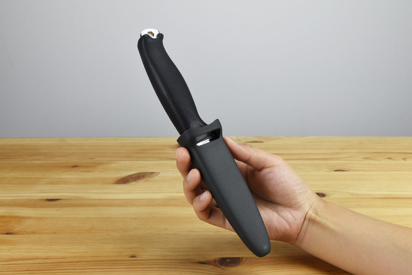 Victorinox Venture Black Fixed Blade 3.0902.3
