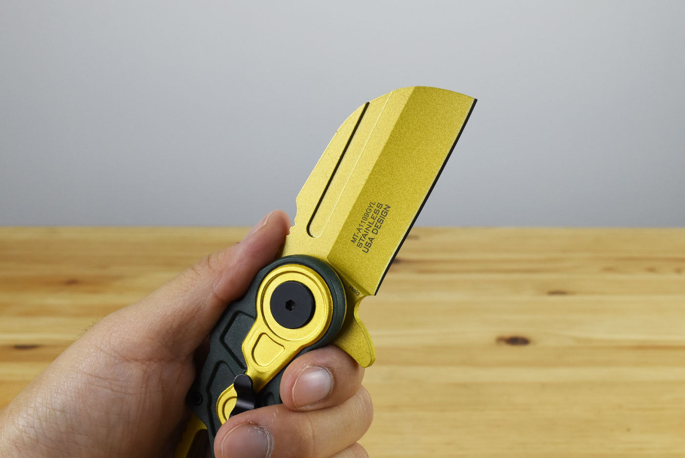 MTech MTA1199 Linerlock Assisted Folding Blade (Gold)