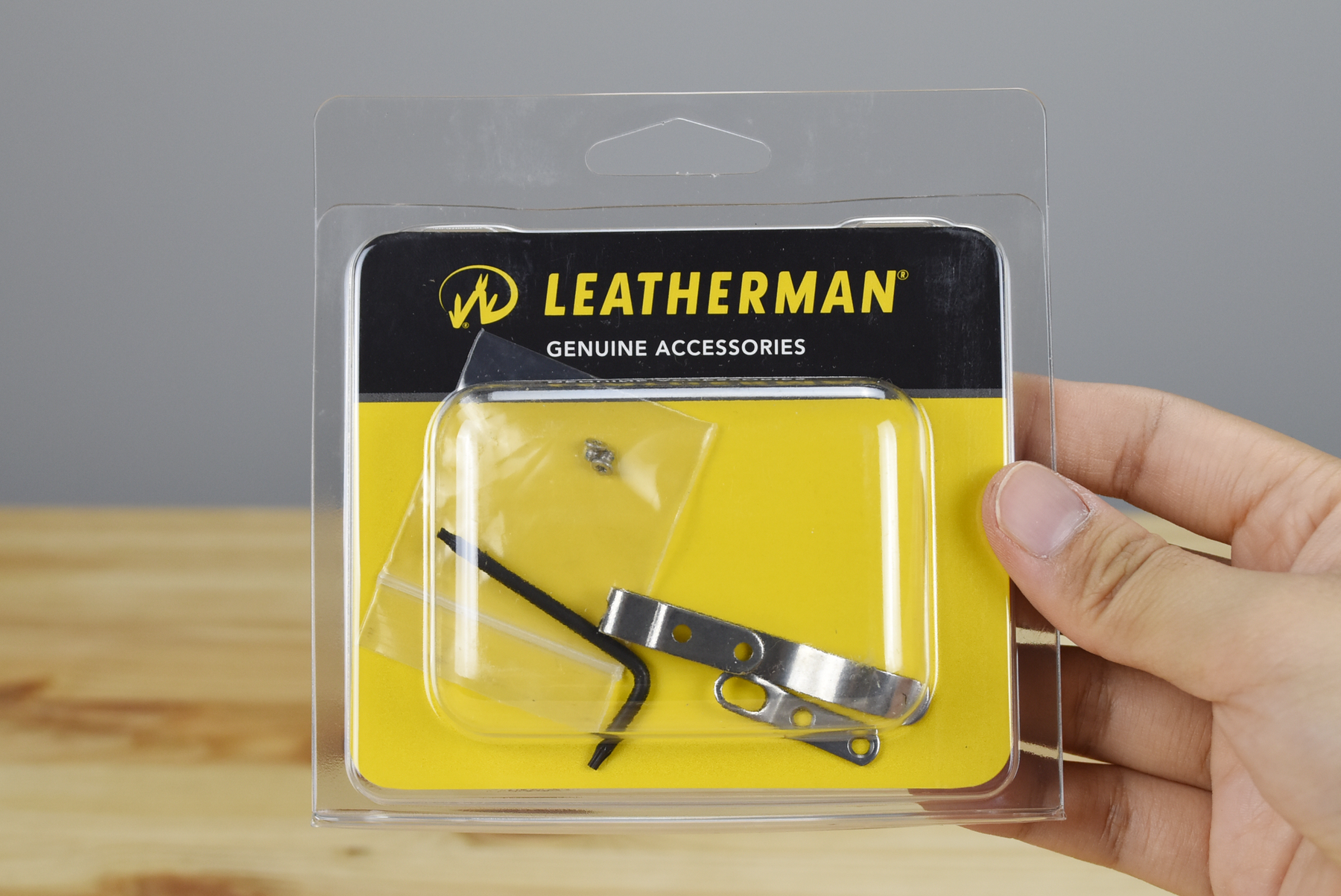 Leatherman Accessory Free™ Lanyard Ring & Pocket Clip