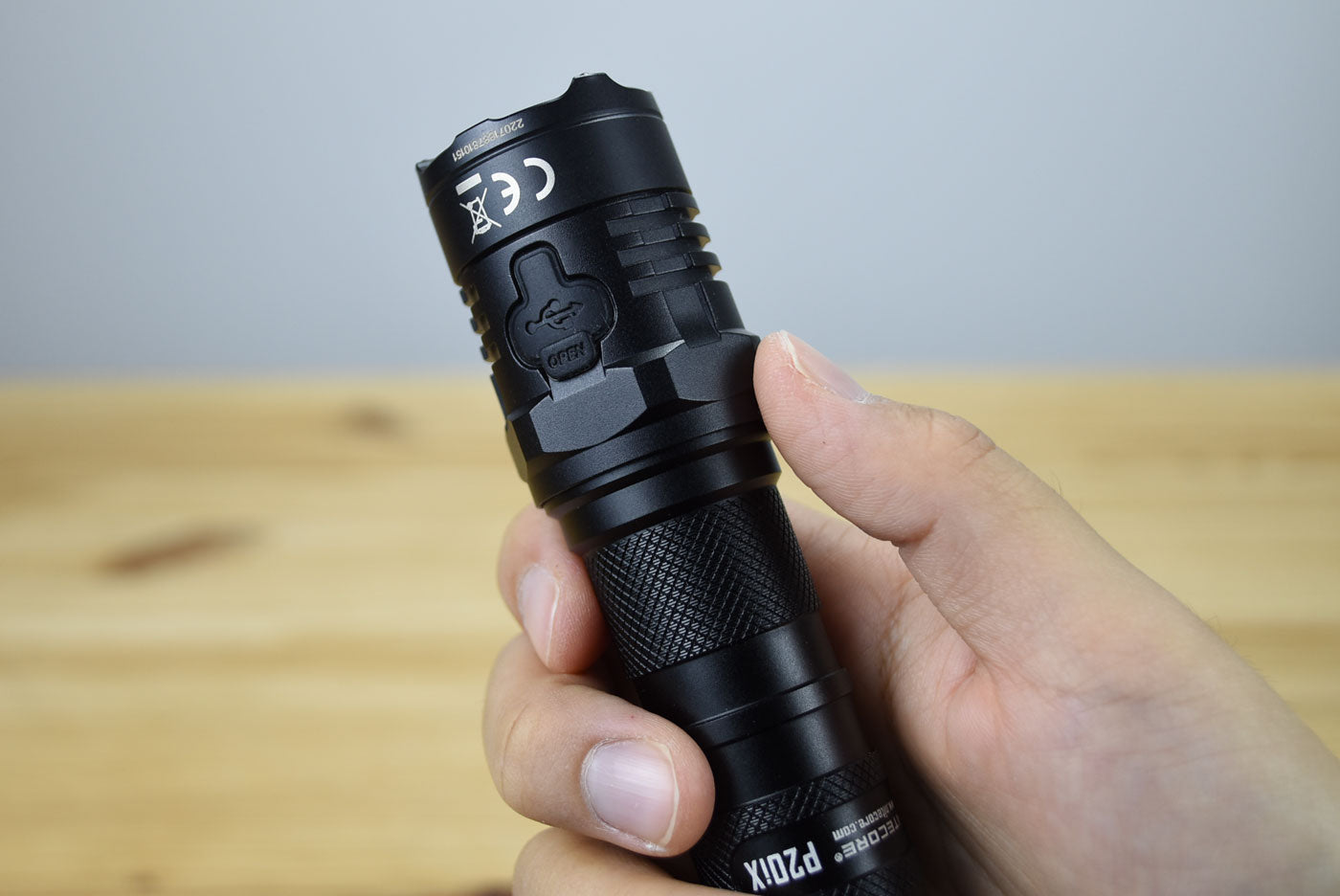 Nitecore P20iX USB Rechargeable LED Flashlight (4000 Lumens)