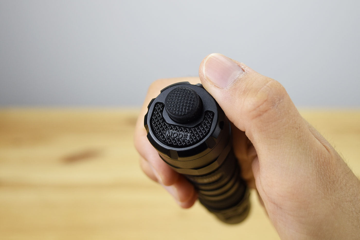 Nitecore P10i USB Rechargeable Flashlight (1800 Lumens)