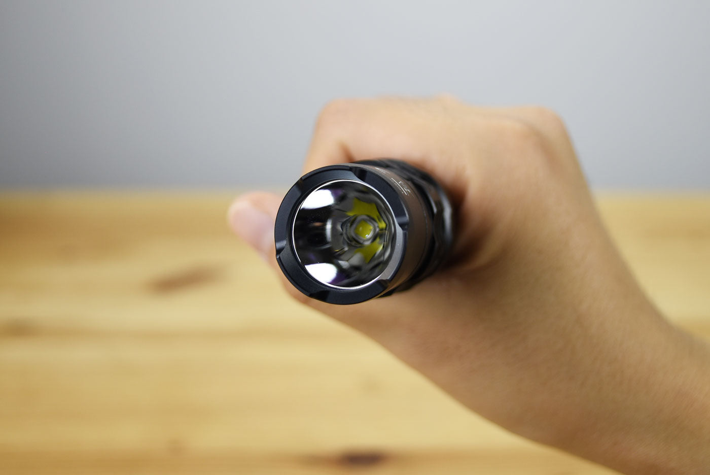 Nitecore P10i USB Rechargeable Flashlight (1800 Lumens)