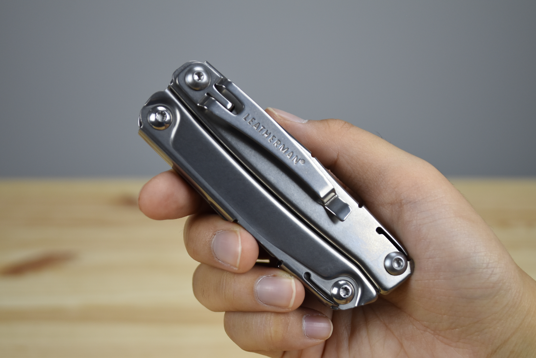 Leatherman REV - Thomas Tools