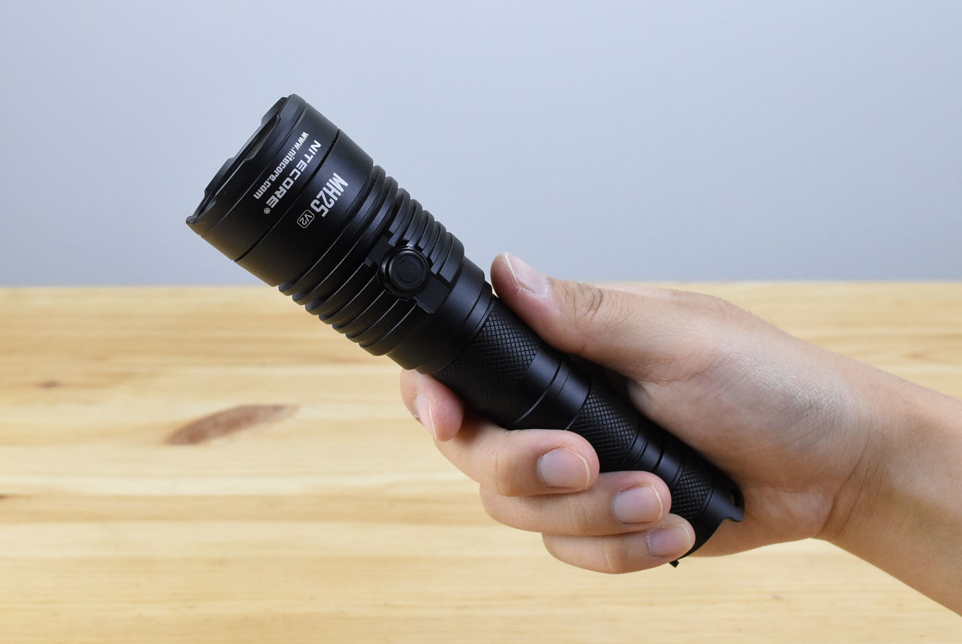 Nitecore MH25 V2 LED Rechargeable Flashlight (1300 Lumens)