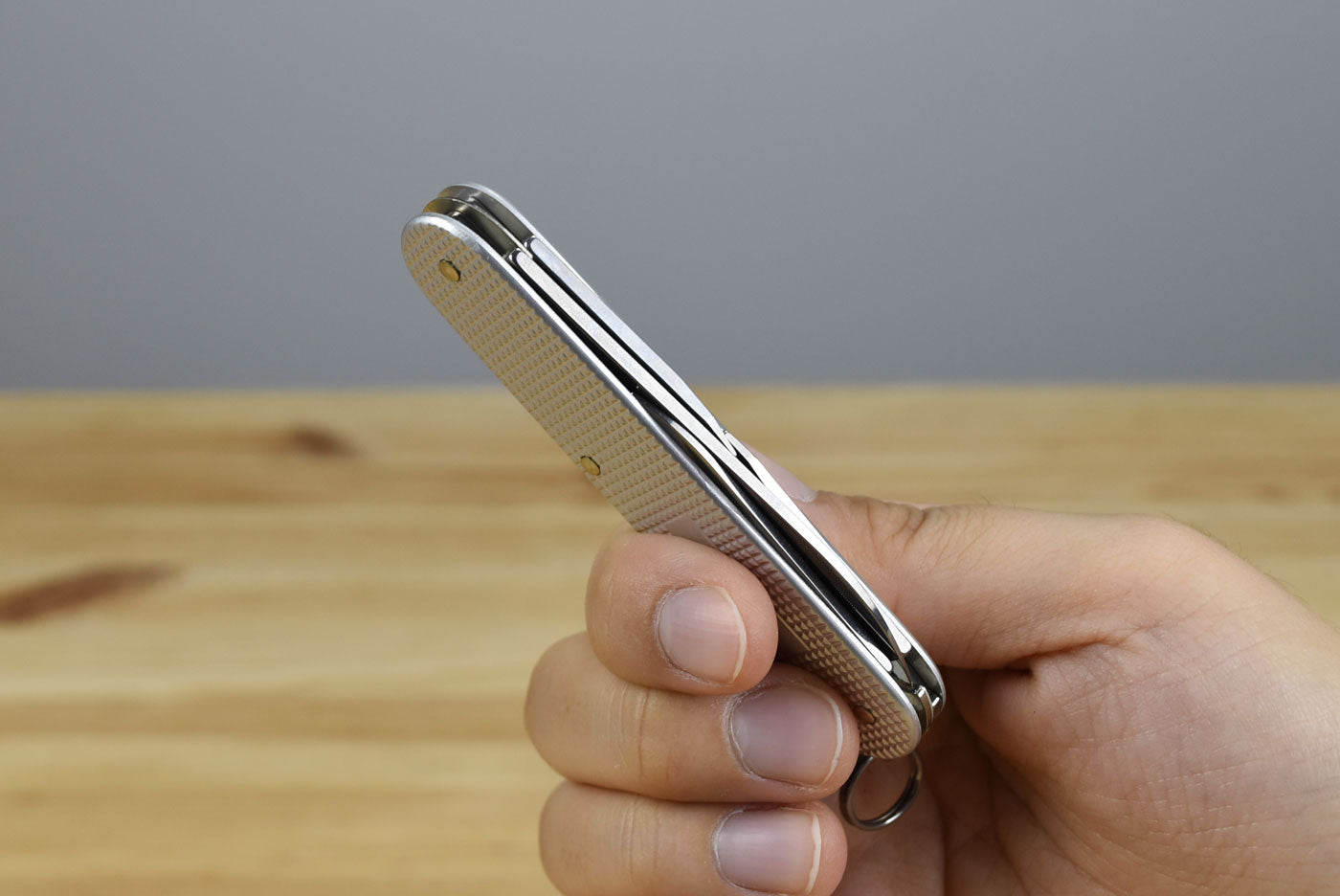 Victorinox Cadet Alox Multitool 0.2601.26