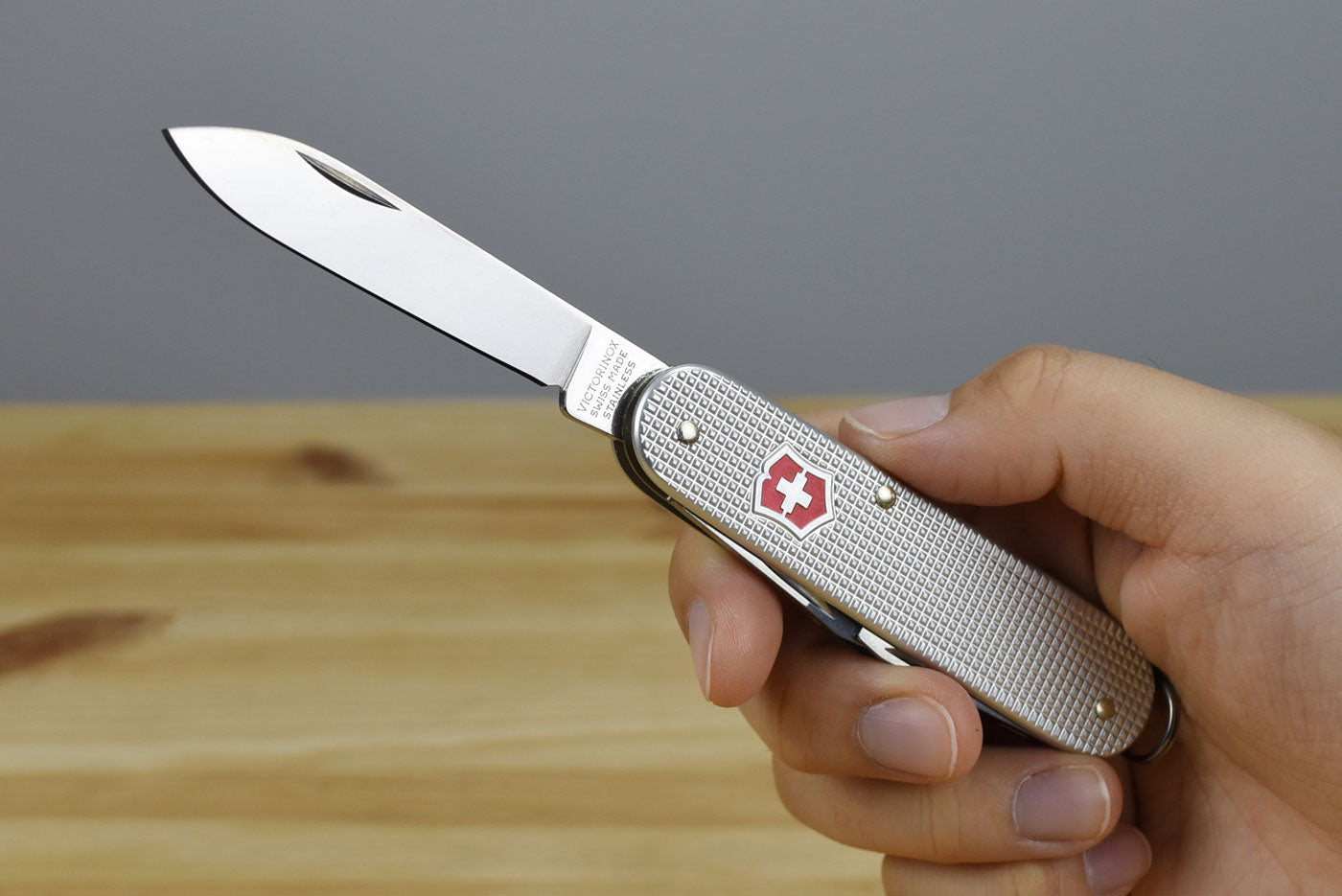 Victorinox Cadet Alox Multitool 0.2601.26