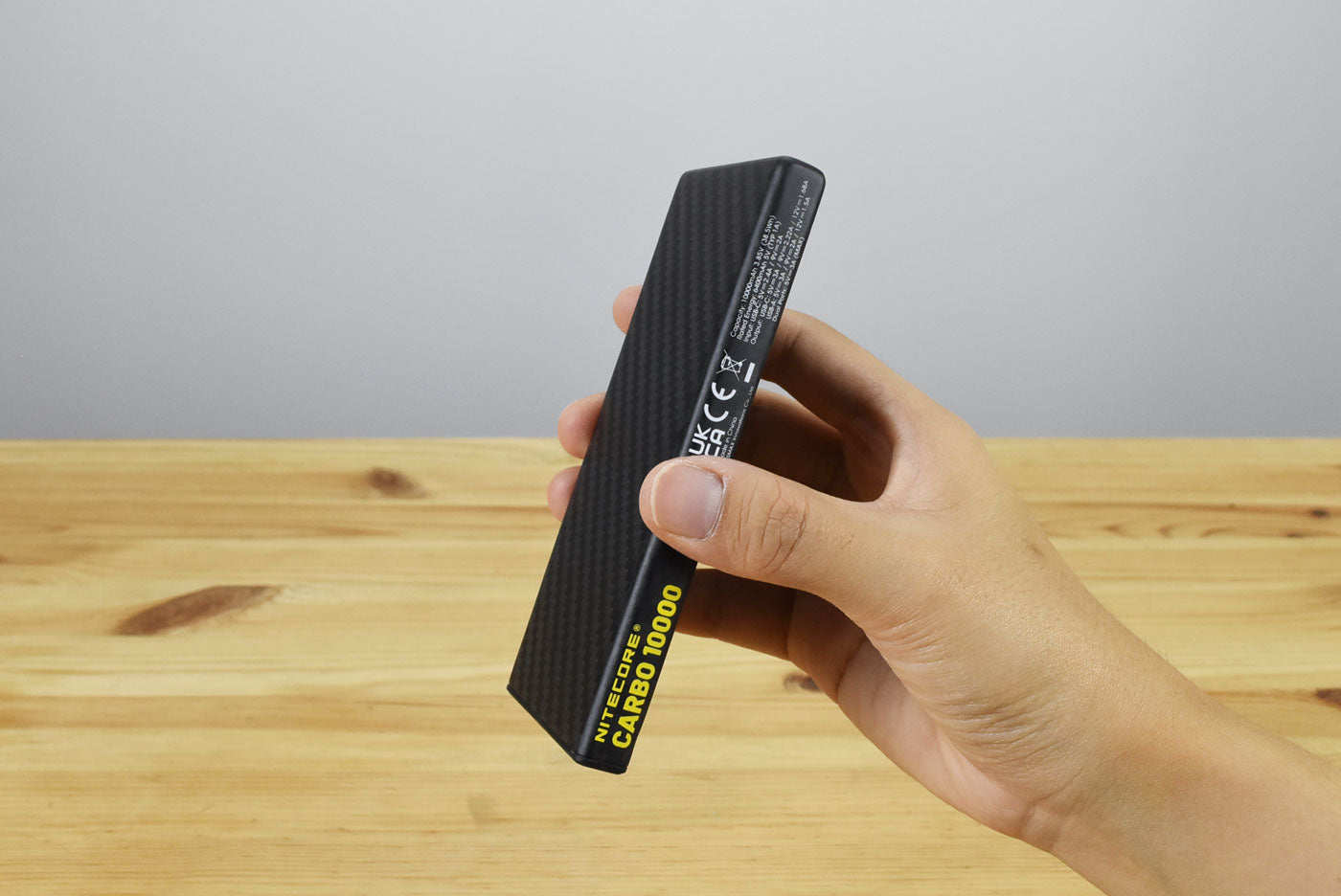Nitecore Carbo 10000 Lightweight Carbon Fibre Power Bank