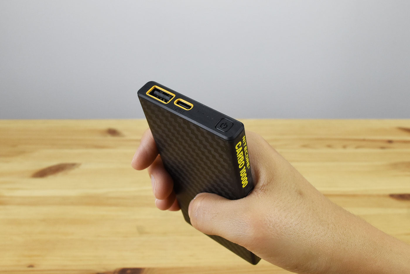 Nitecore Carbo 10000 Lightweight Carbon Fibre Power Bank