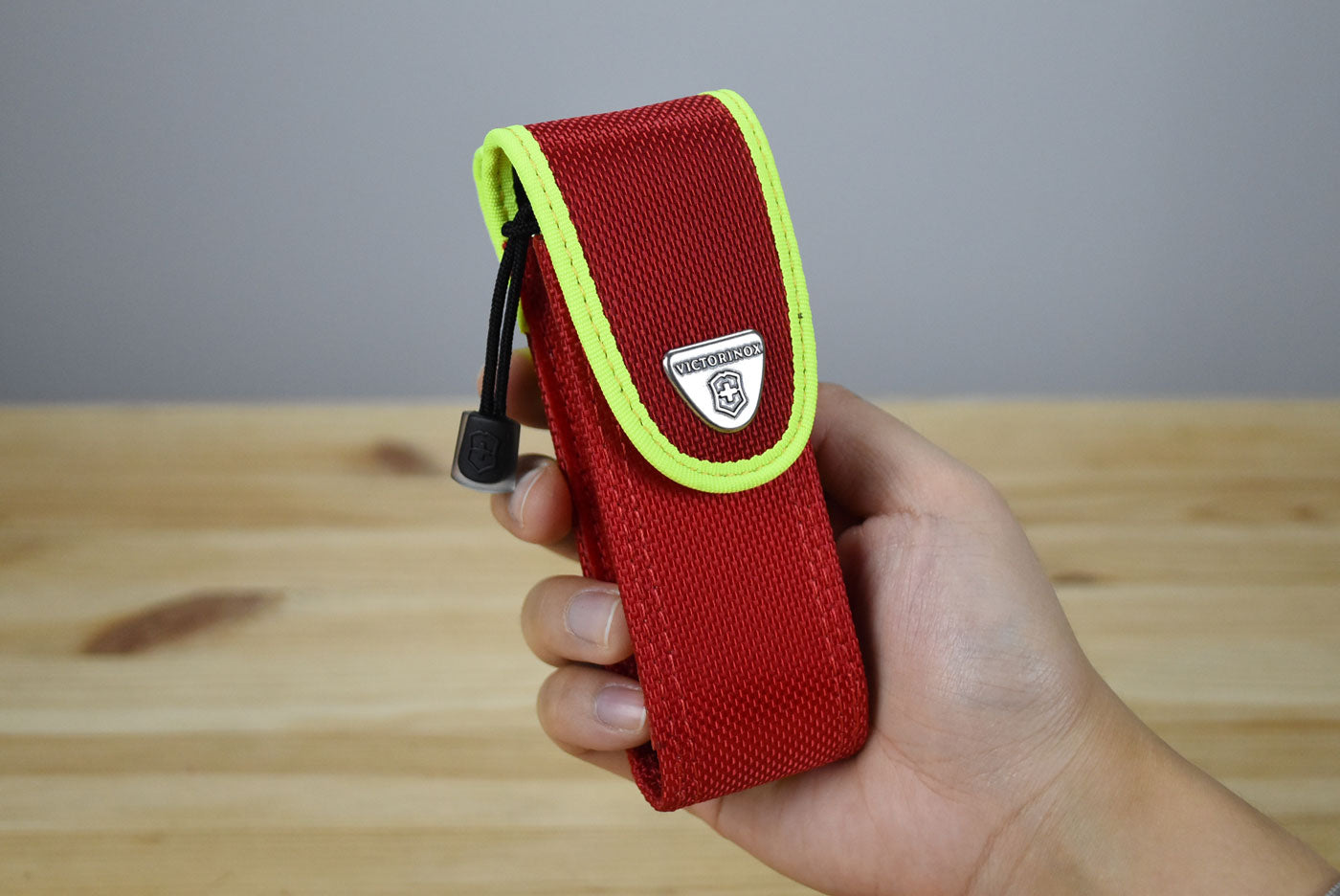 Victorinox RescueTool Multitool Pocket Knife 0.8623.MWN (Phosphorescent Yellow)